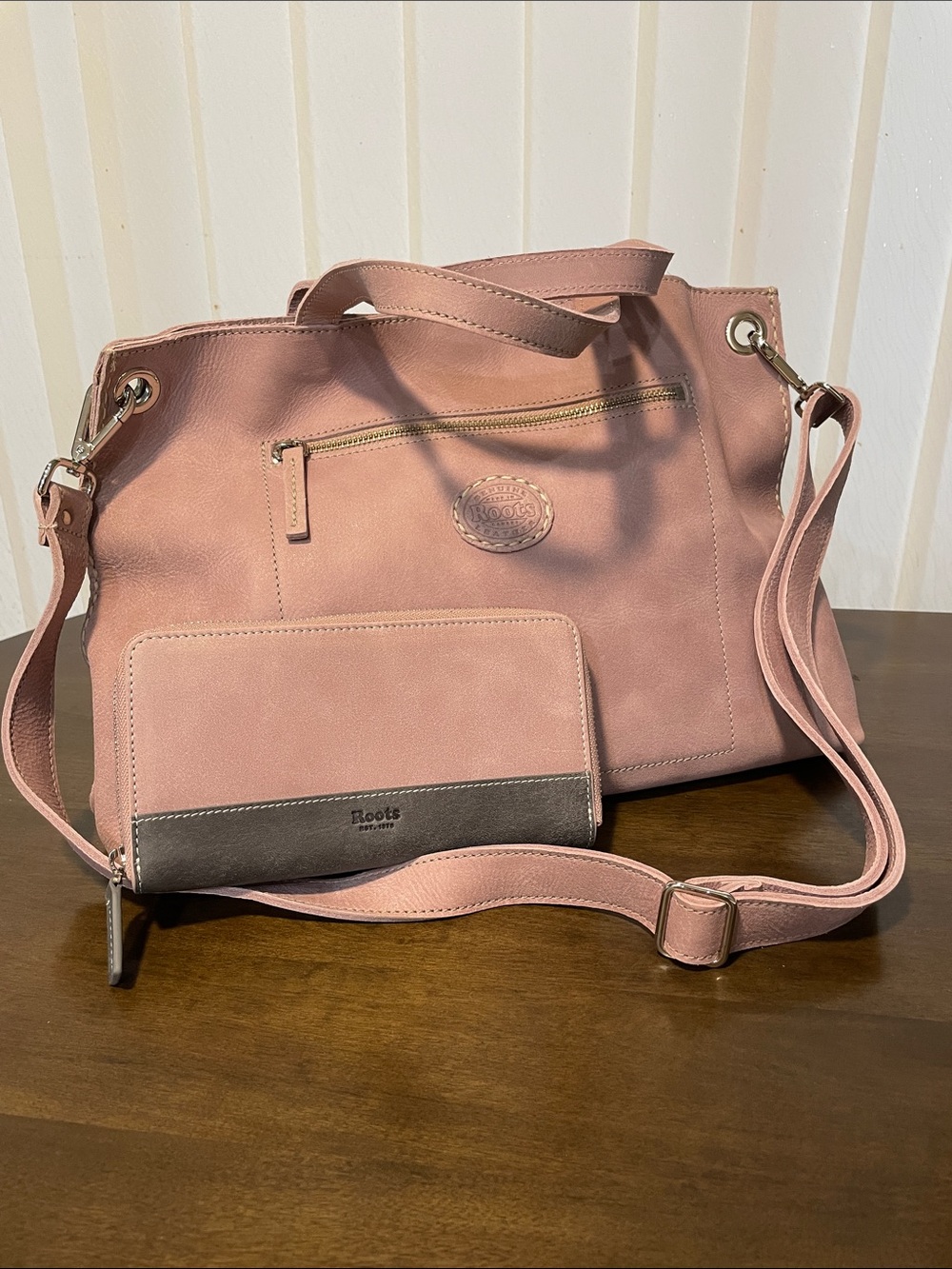 NWT Roots Blush Pink Shoulder Tote with Matching Wallet